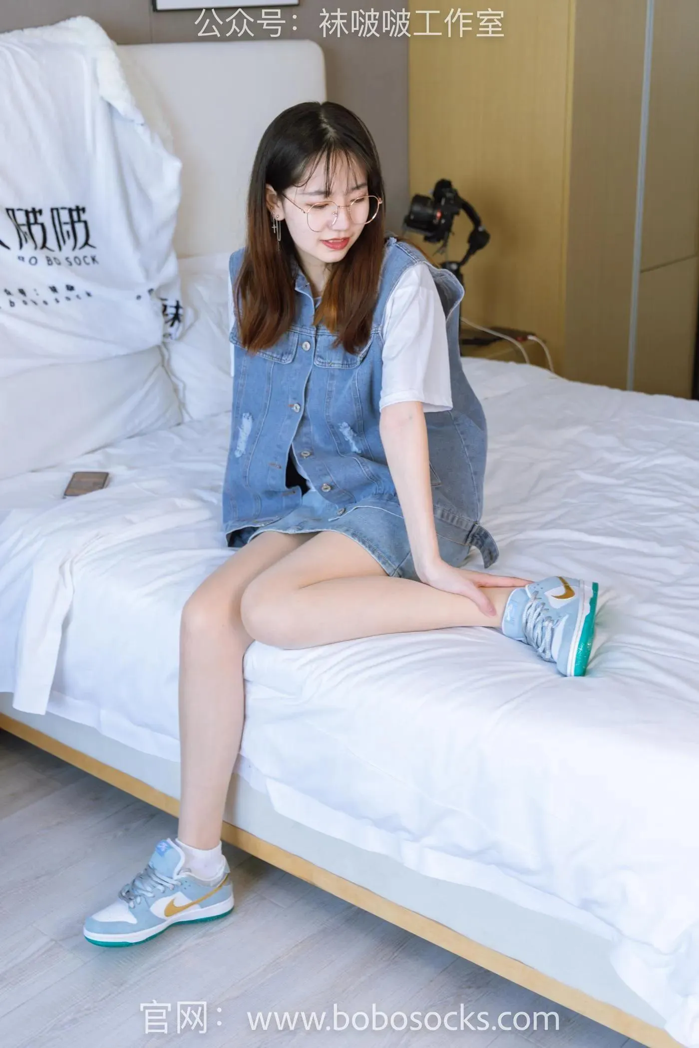 [BoBoSocks袜啵啵]NO.123 小甜豆-板鞋、白棉袜、肉丝 [140P]插图3